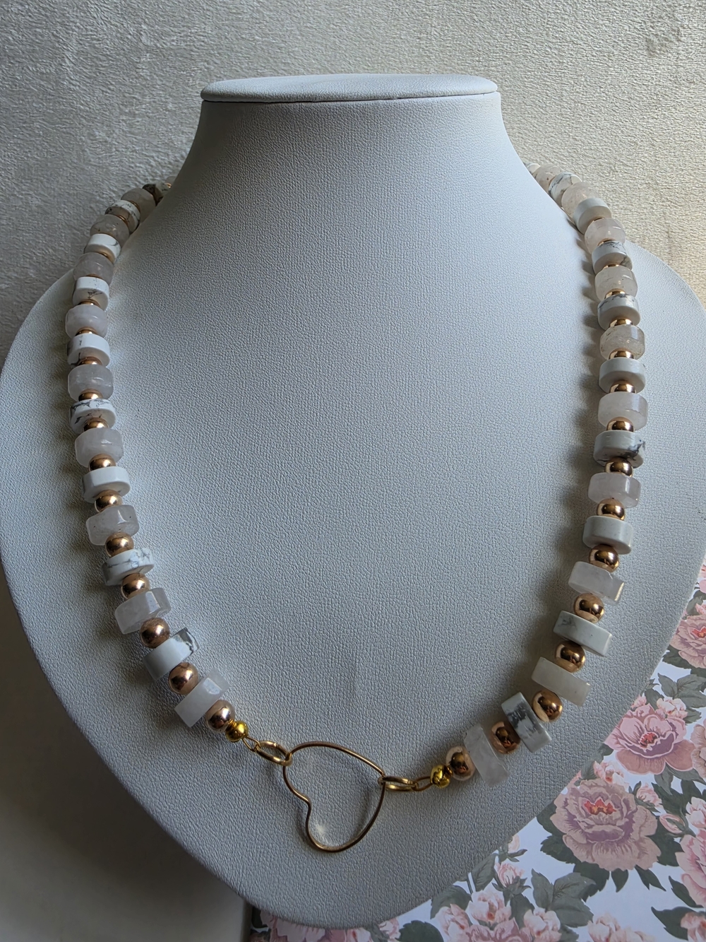 Rose Quartz & Howlite Beaded Necklace With Gold Heart Charm